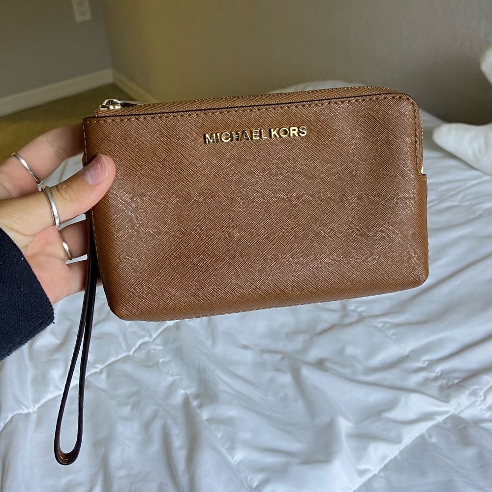 Michael Kors brown wallet/wristlet!